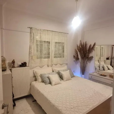 White Elegant Apartment