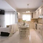 Apartamento White Elegant Tesalónica