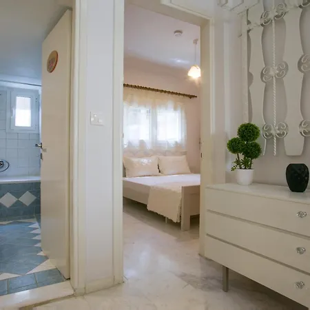 White Elegant *