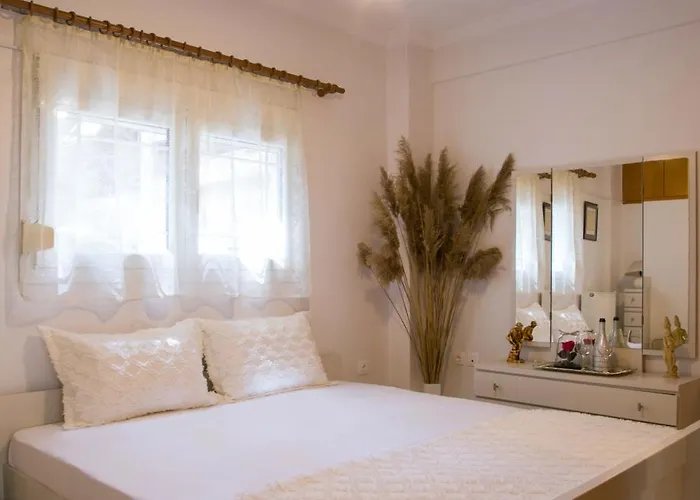 White Elegant Appartement *